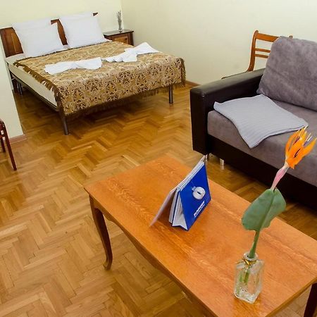 Apartament Na Adamkovskoy Διαμέρισμα Βρέστη Εξωτερικό φωτογραφία