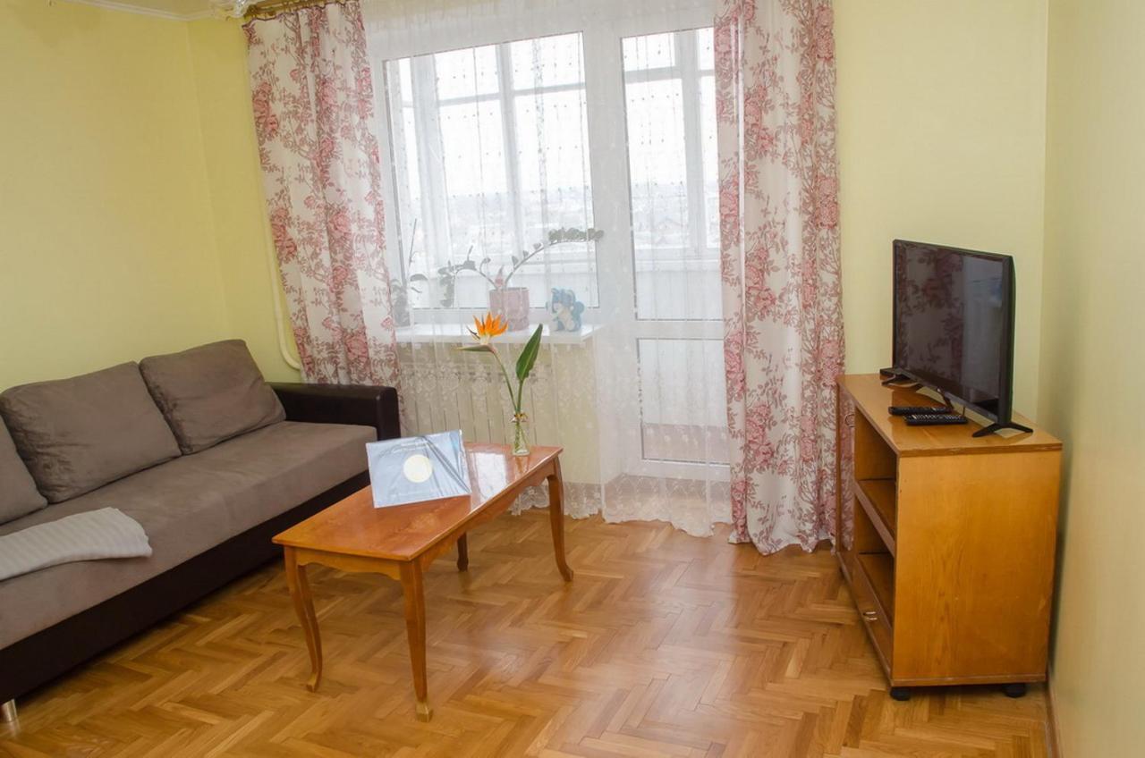 Apartament Na Adamkovskoy Διαμέρισμα Βρέστη Εξωτερικό φωτογραφία